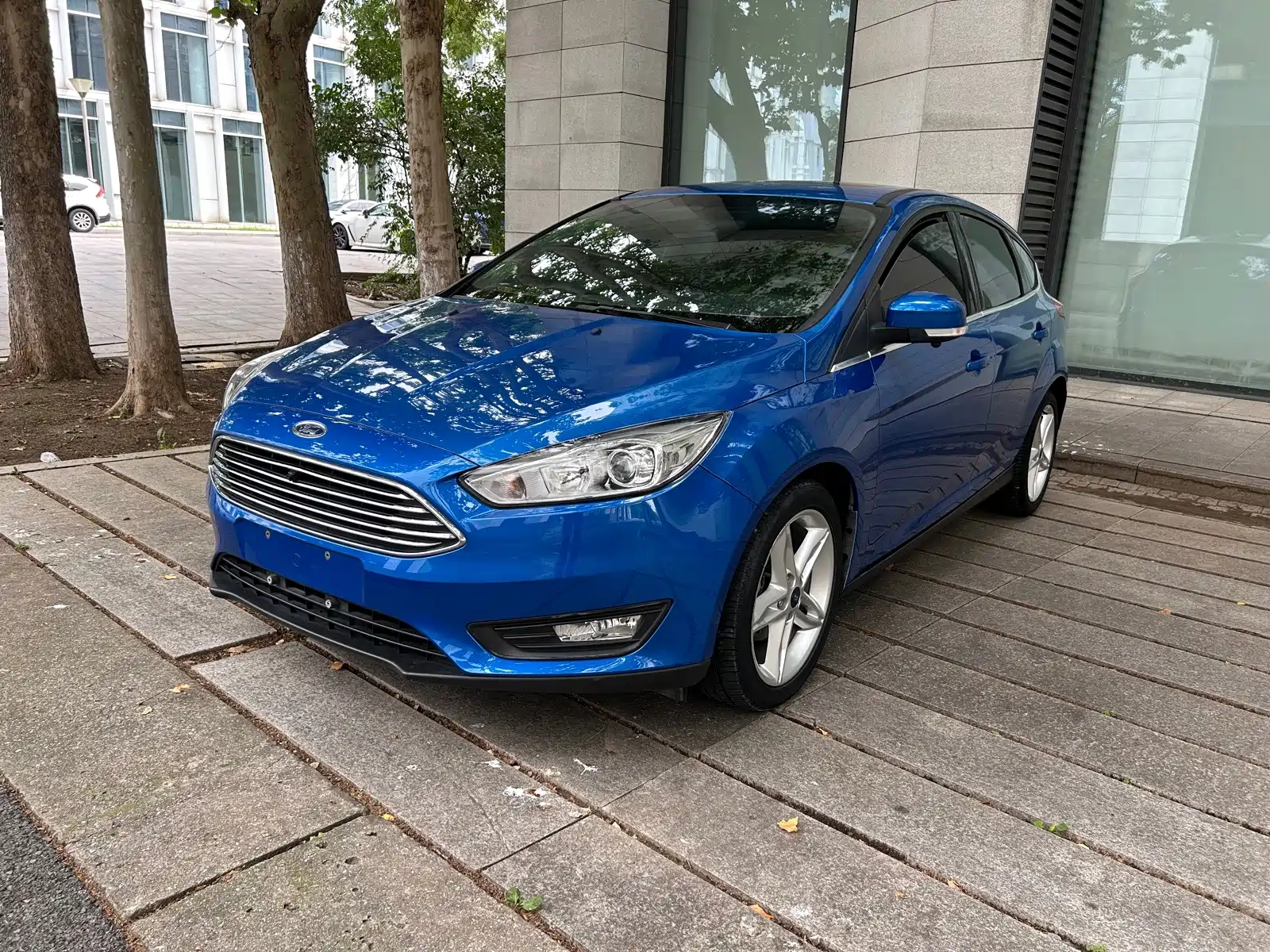 Фото 1 - Ford Focus