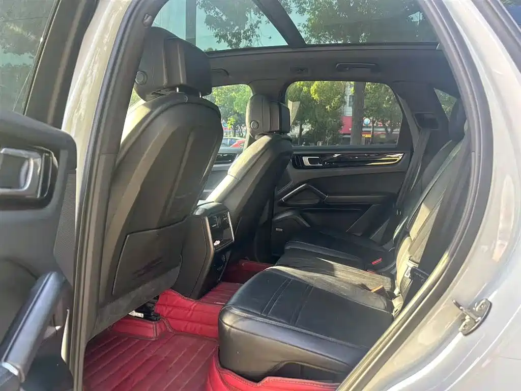 Porsche Cayenne New Energy 2019 Cayenne E-Hybrid 2.0T фото 6