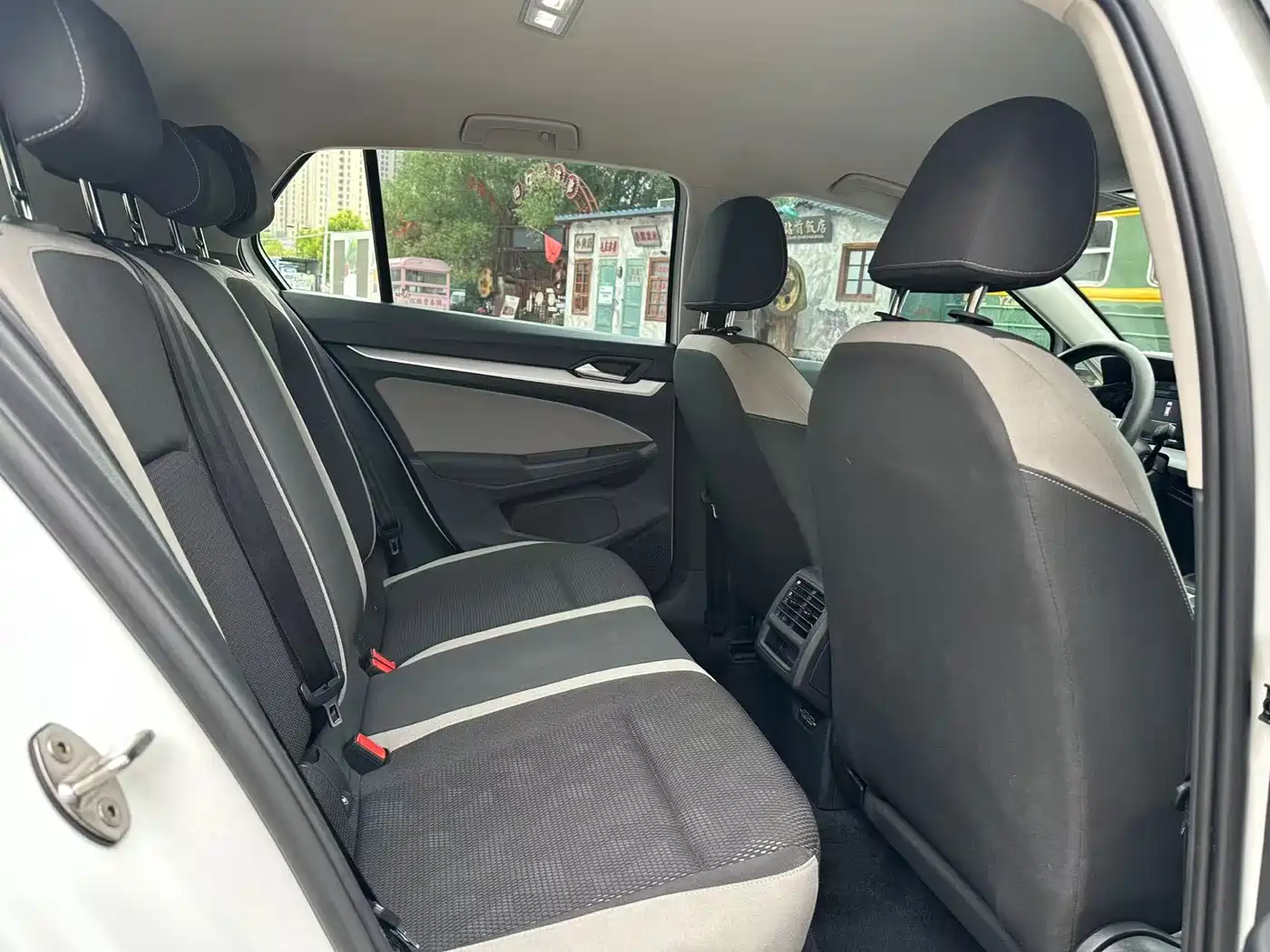Volkswagen Golf 2023 200TSI DSG Pro фото 10