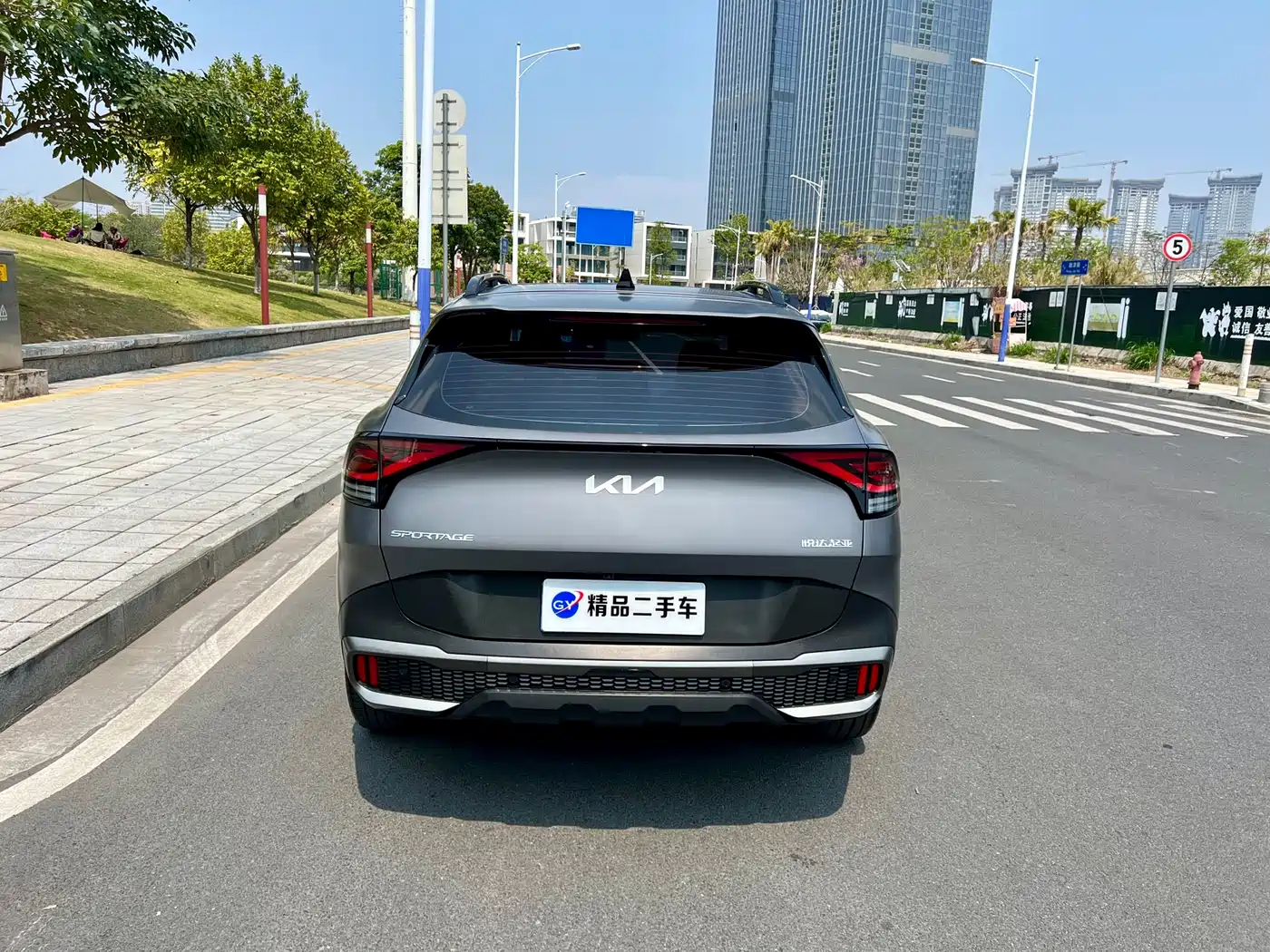 Kia Sportage 2023 2.0T 2WD Flagship Edition фото 30