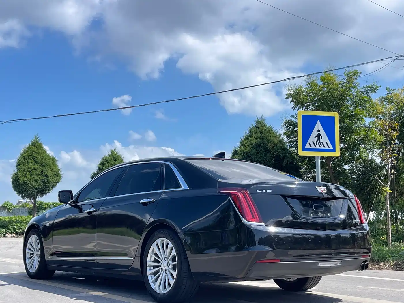 Photo 5 - Cadillac CT6