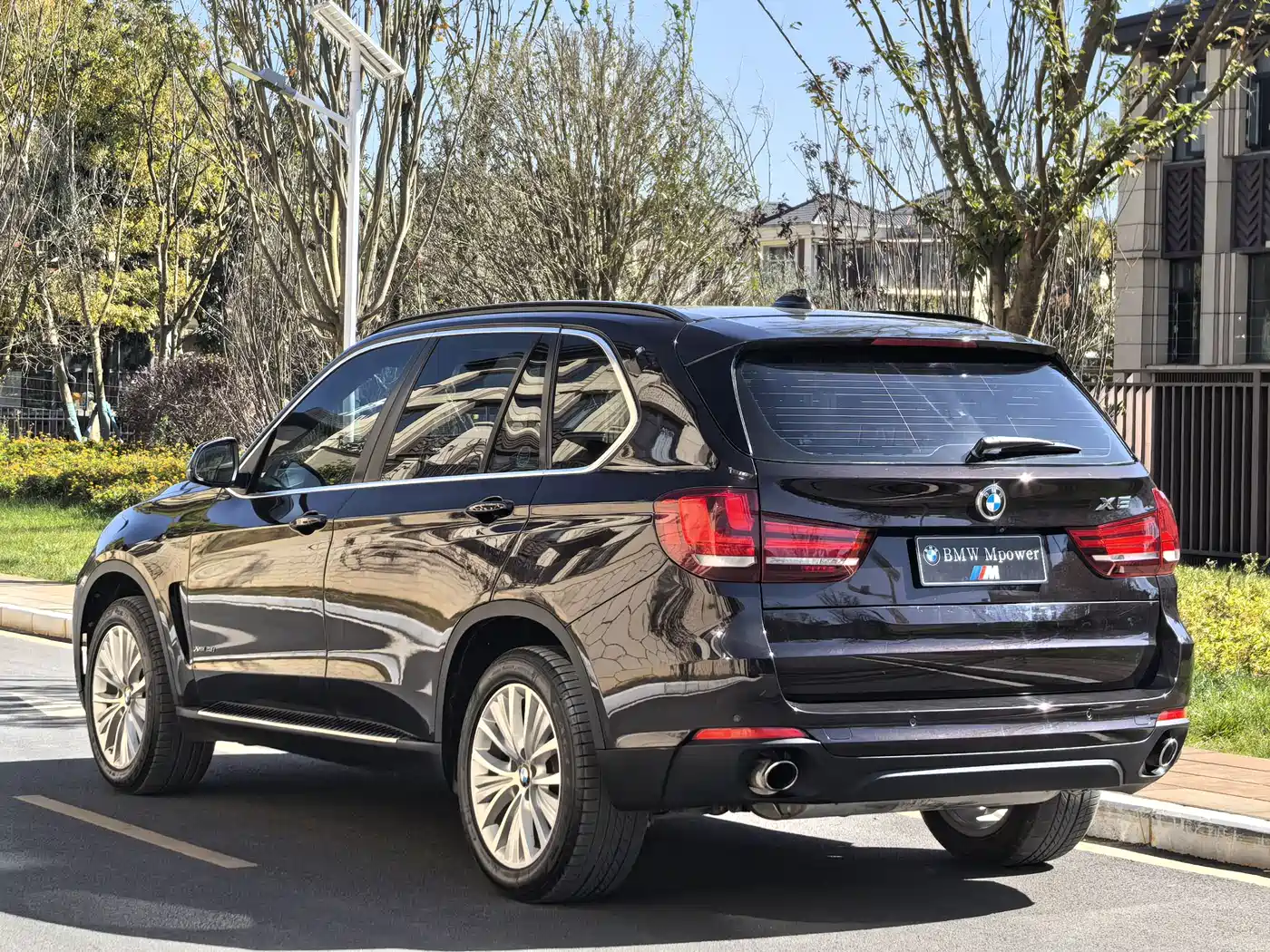 BMW X5 (Import) 2015 xDrive28i фото 4