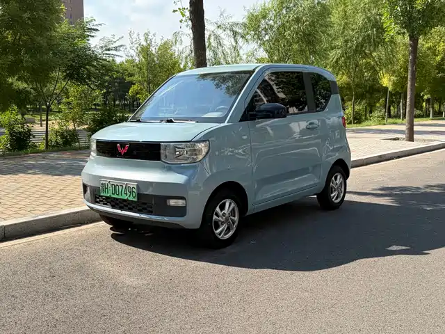 Wuling Hongguang MINI EV Комфорт, литий-железо-фосфатный аккумулятор