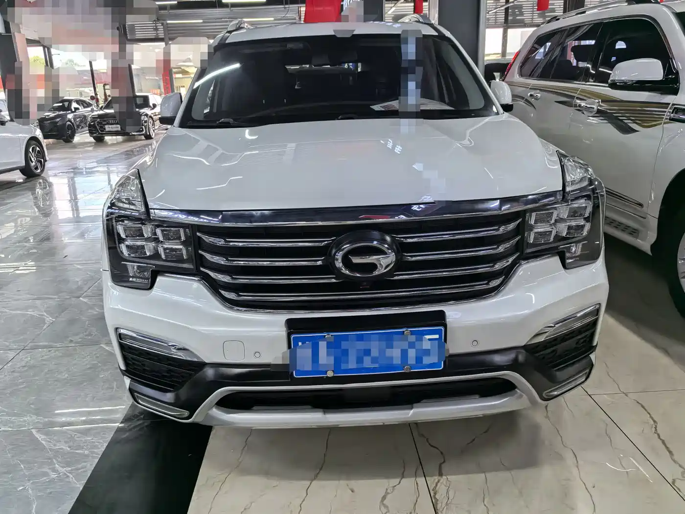 GAC Trumpchi Trumpchi GS8 2017 320T 2WD Luxury Smart Connect (7-seater) фото 2