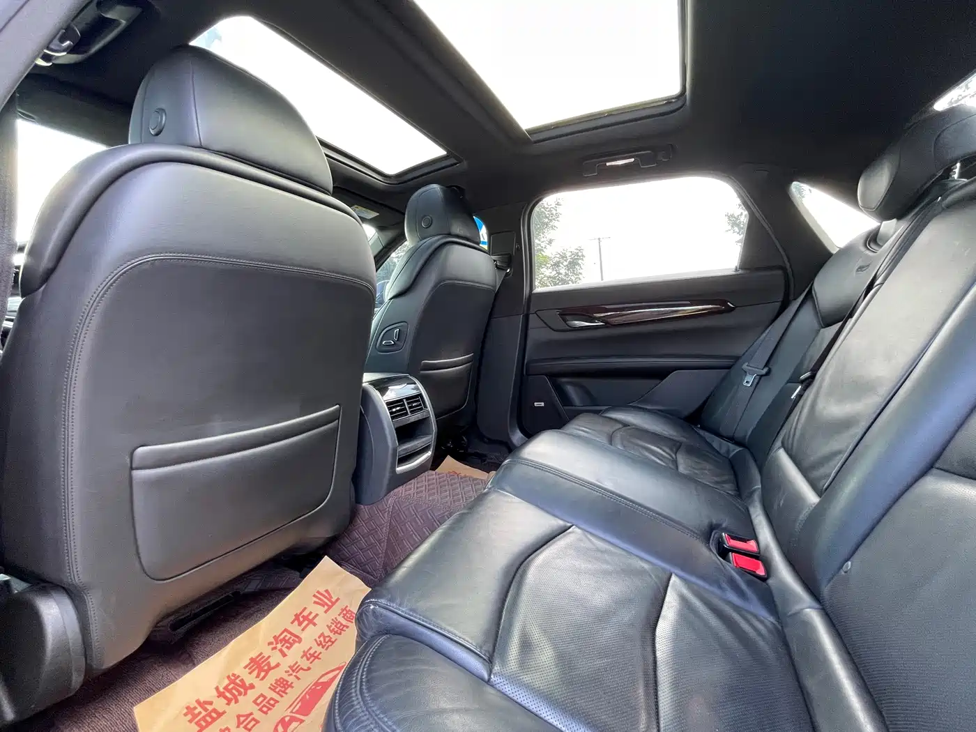 Photo 9 - Cadillac CT6