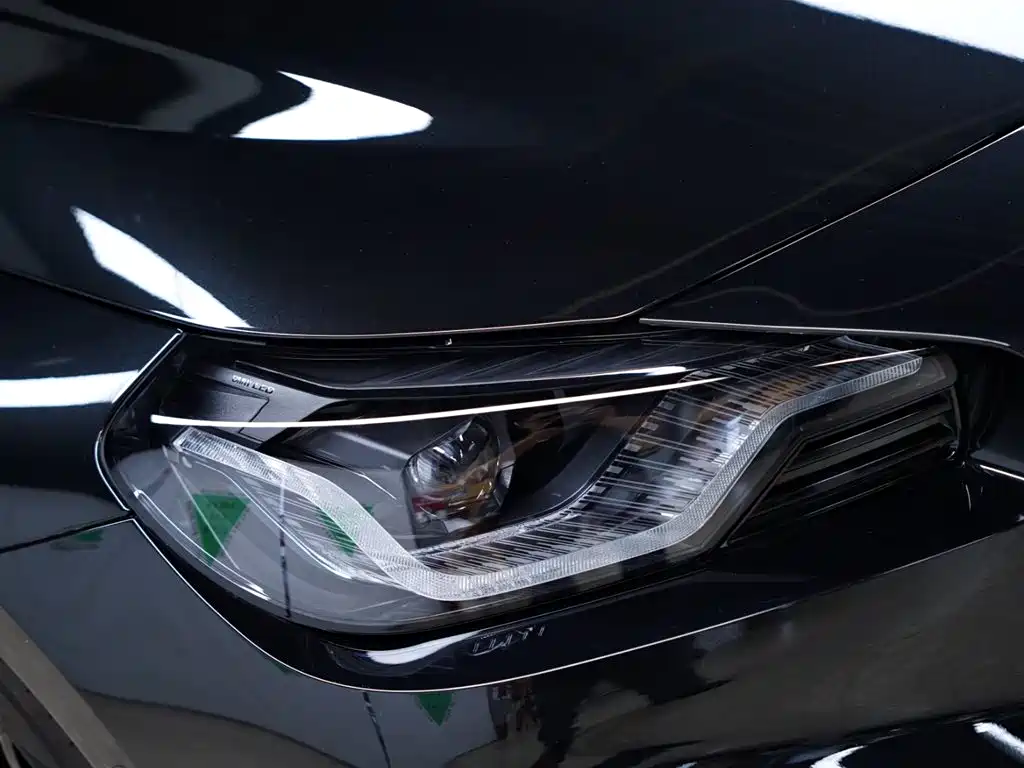 BMW M2 2024 M2 фото 18