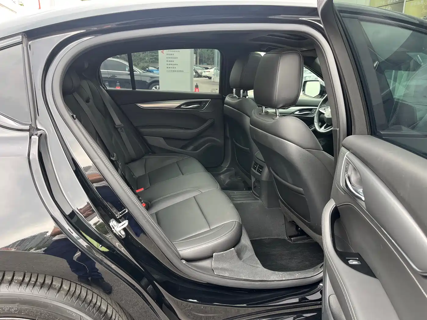Cadillac CT5 2024 28T Premium фото 17