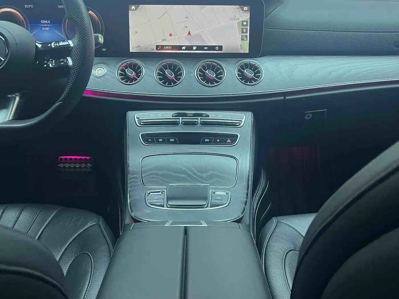 Mercedes-Benz CLS 2022 CLS 300 Luxury фото 8