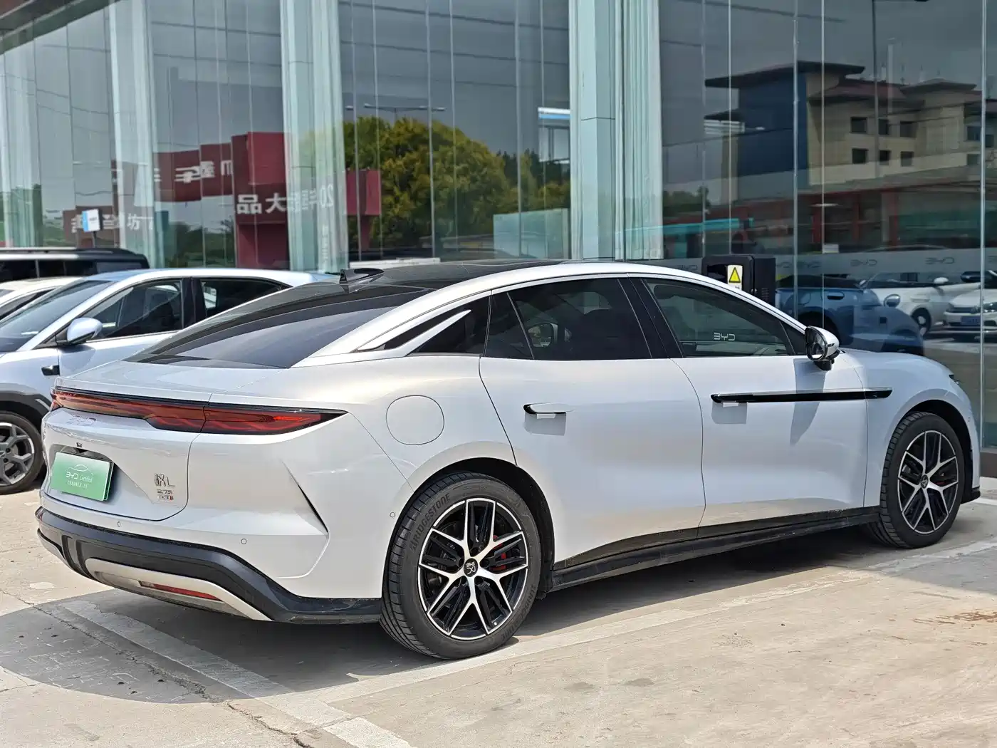 BYD Han L 2025 EV AWD LiDAR Flagship фото 10