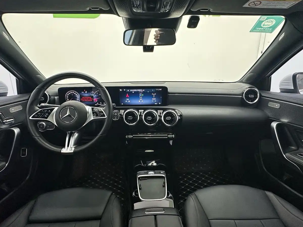 Mercedes-Benz A-Class 2024 2023 A 180 L