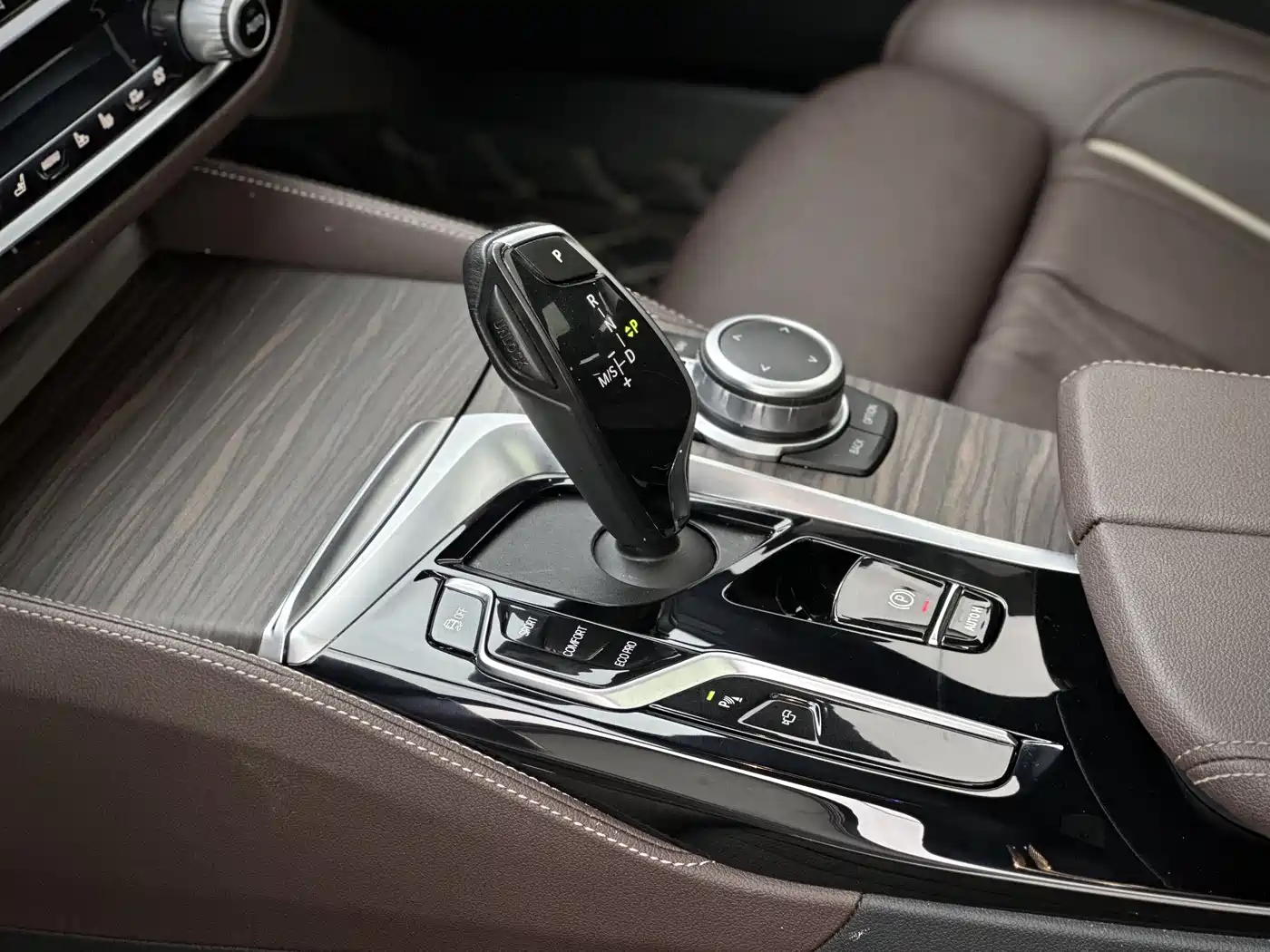 BMW 5 Series 2022 Facelift 530Li Premium M Sport Package фото 9