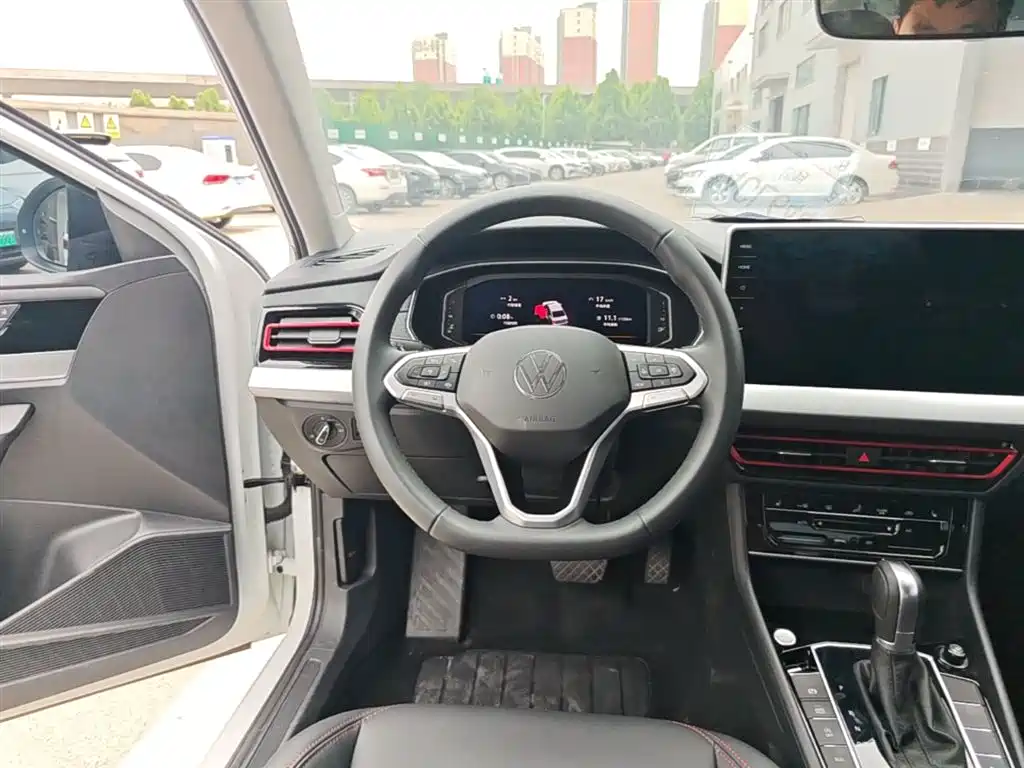 Volkswagen Lavida 2024 Model 300TSI DSG Starlight Leading Edition фото 11