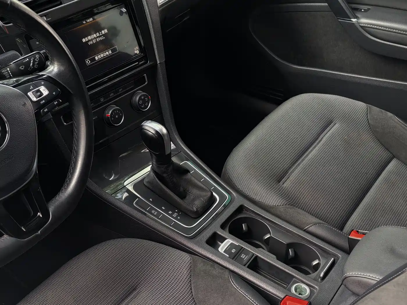 Volkswagen Golf 2019 280TSI DSG Comfort China VI фото 4
