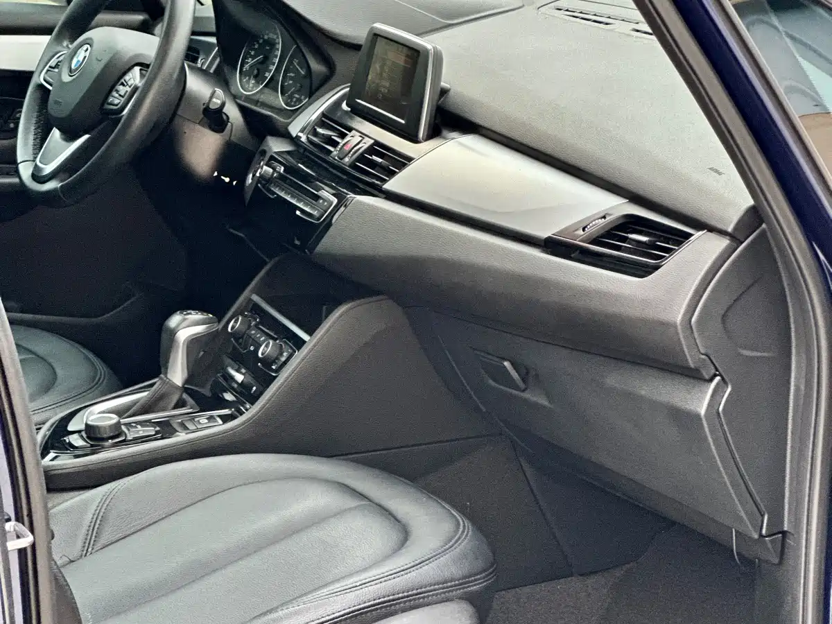 BMW 2 Series Touring 2016 2016 218i Leading