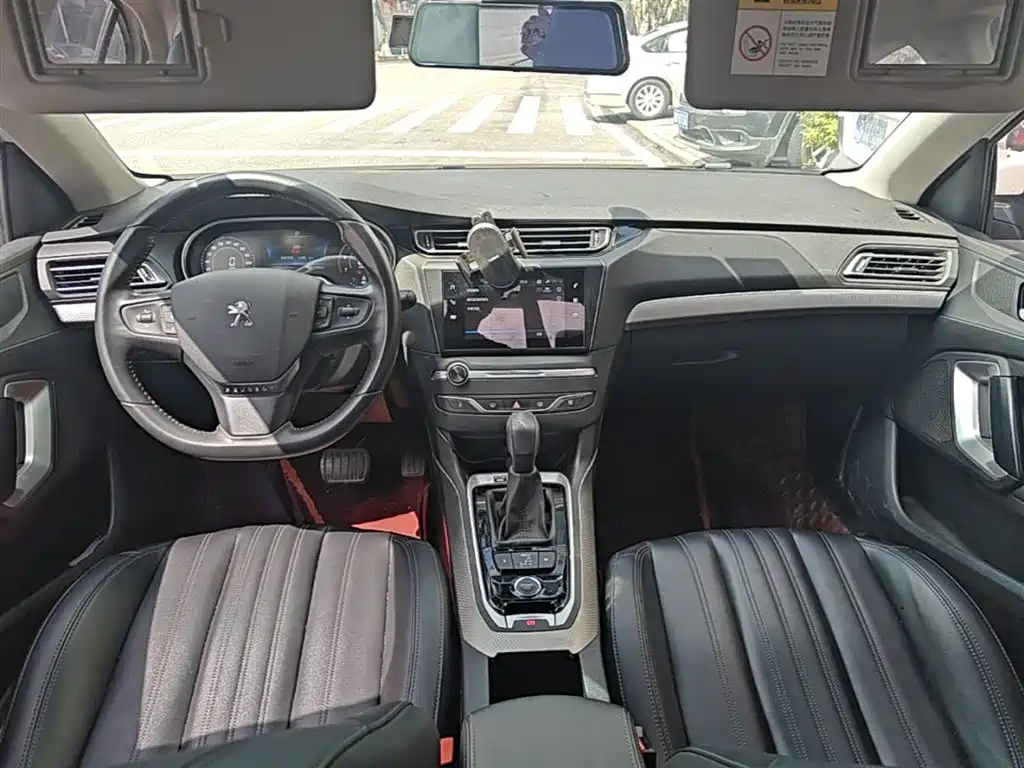 Peugeot 408 2019 360THP Auto Luxury Edition China VI фото 10