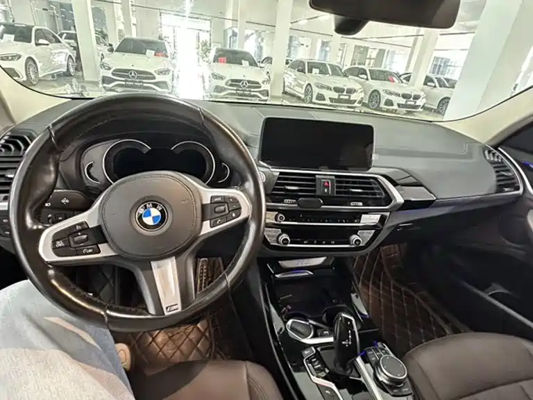 Фото 20 - BMW X3