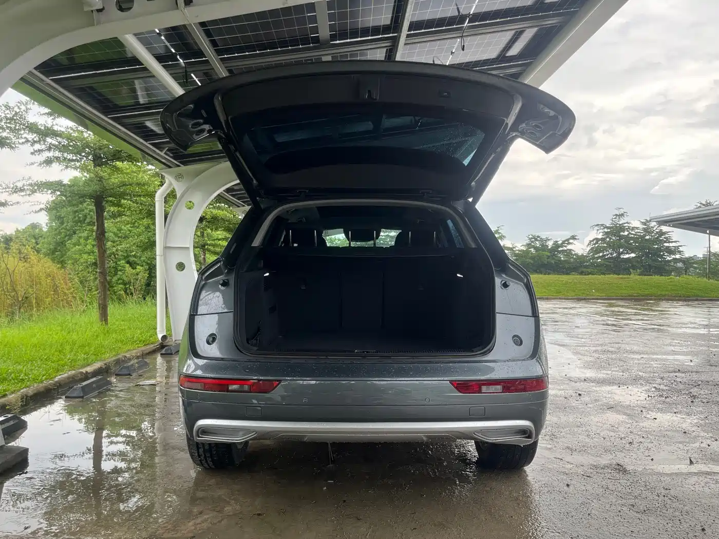 Фото 20 - Audi Q5L