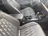 Фото 8 - Volkswagen Passat