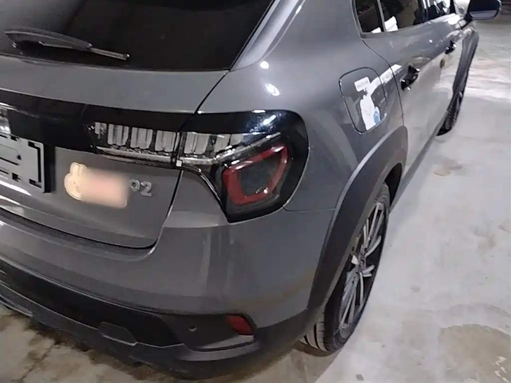 Lynk & Co 02 2021 1.5TD DCT 2WD Power Champion Edition фото 8