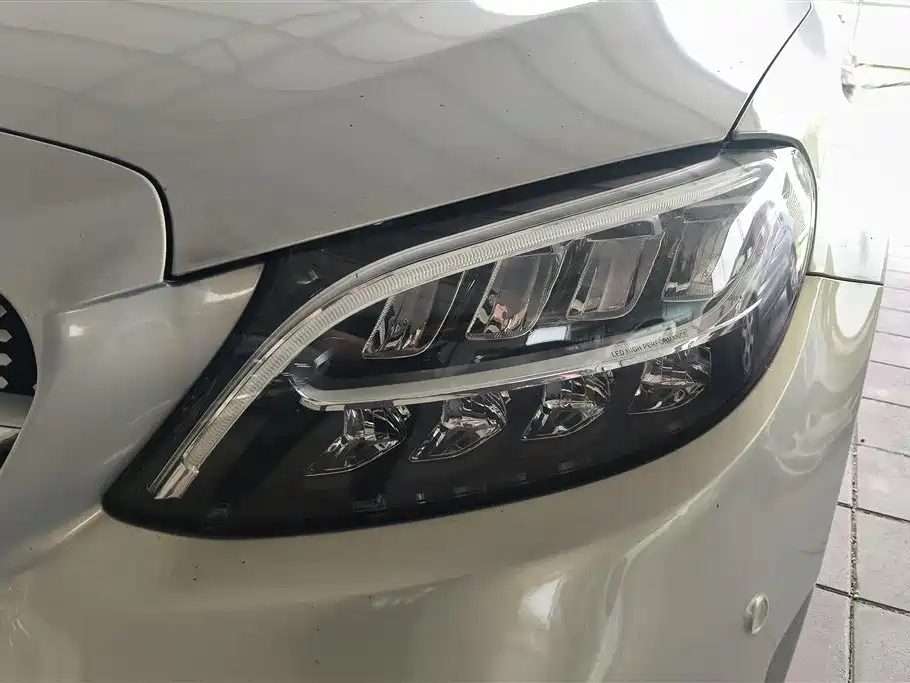 Mercedes-Benz C-Class 2019 Facelift C 260 L Sport фото 5
