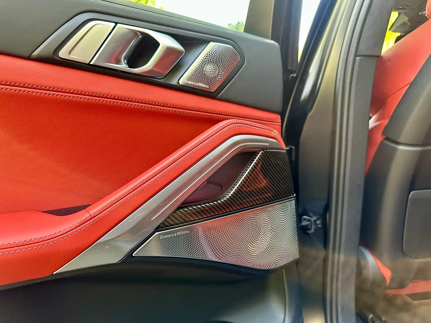 BMW X6 M 2023 Model X6 M Thunder Edition фото 23