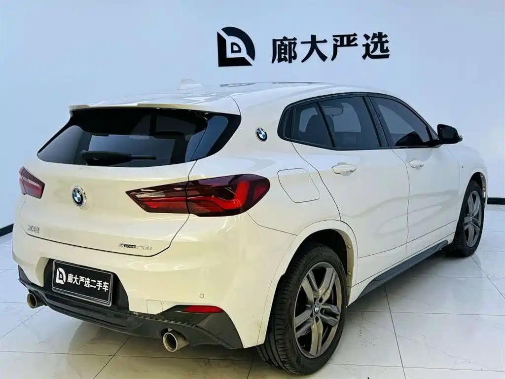 BMW X2 2023 sDrive25i M Sport Shadow Edition фото 4