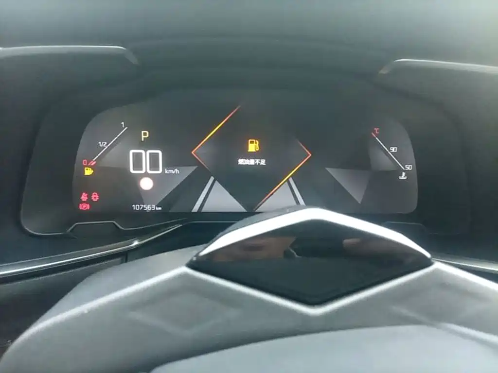 DS 7 2018 2018 45THP Rivoli Pioneer Edition