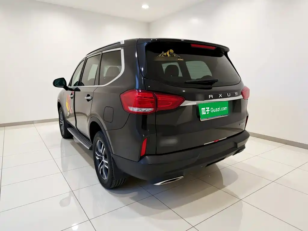 Maxus D90 Pro 2021 2020 2.0T Gasoline 2WD Luxury 7-Seater
