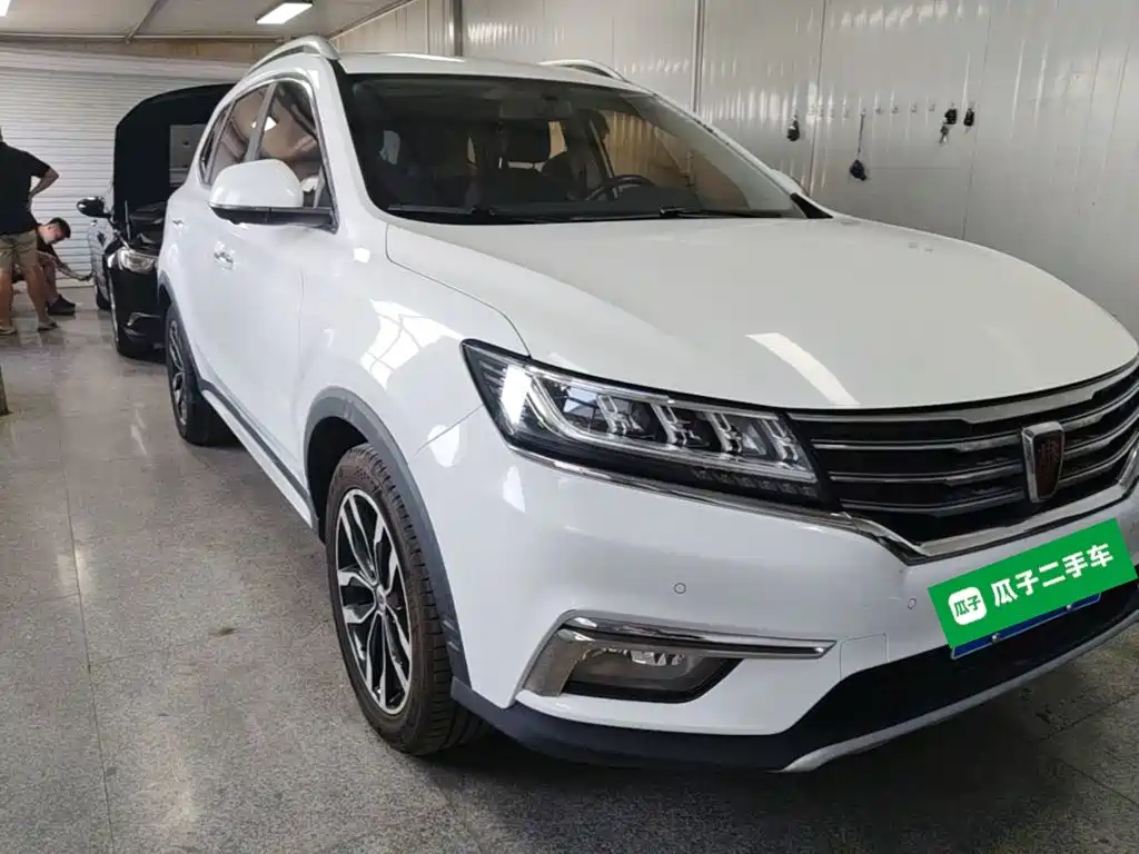 Фото 4 - Roewe RX5