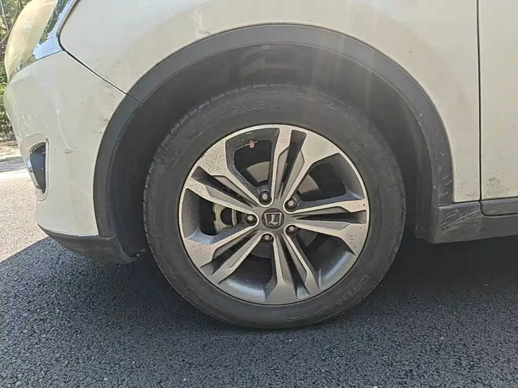 Luxgen U6 SUV 2016 2015 1.8T Fashion Edition