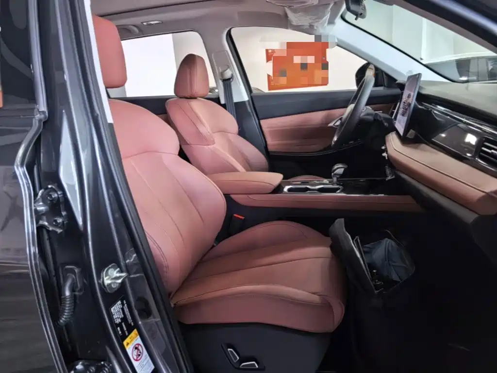 Changan CS75 2025 2025 PRO 1.5T Premium 7-Seater