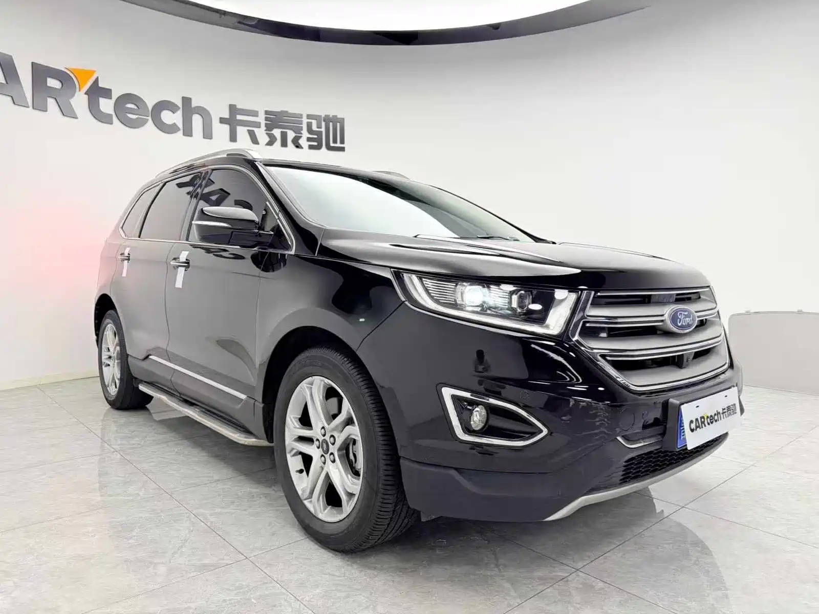 Фото 3 - Ford Edge
