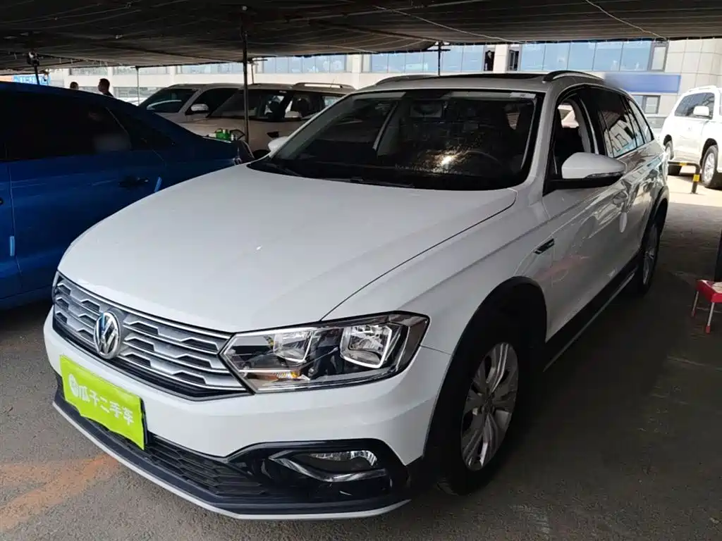 Volkswagen C-TREK 2017 230TSI DSG Comfort фото 2