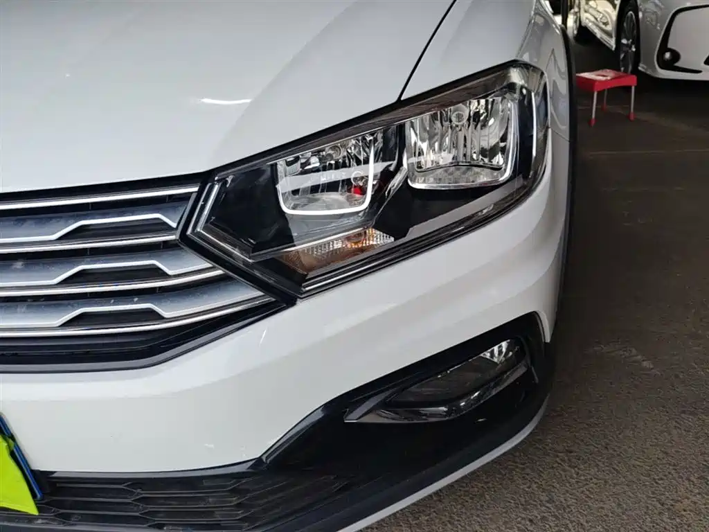 Volkswagen C-TREK 2017 230TSI DSG Comfort фото 24