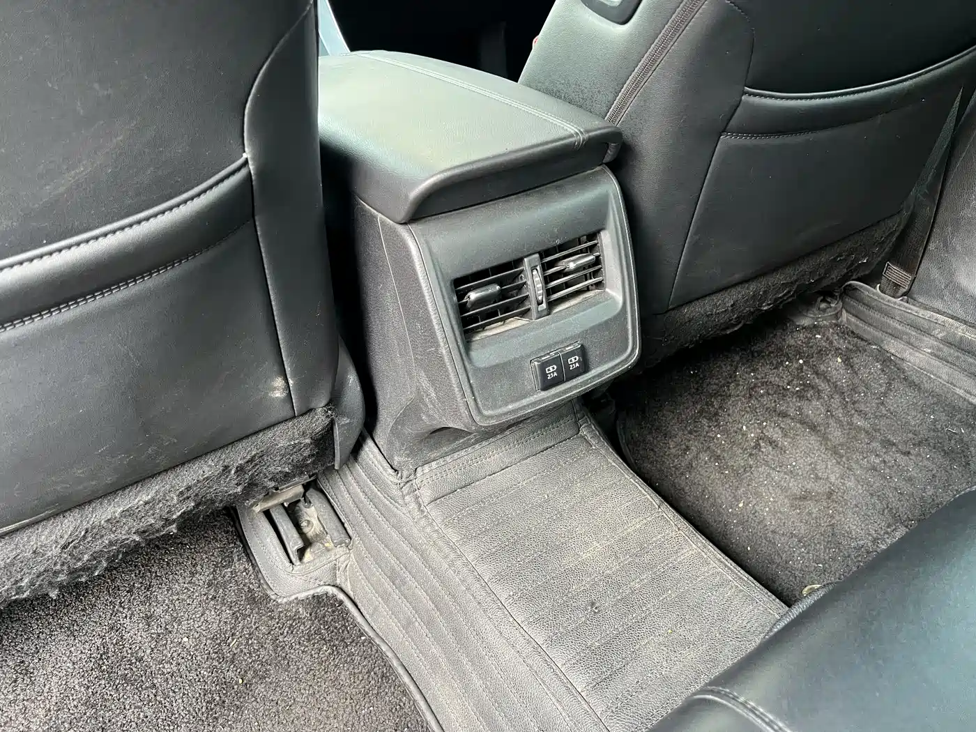 Toyota Avalon 2019 2.0L Luxury Edition (China VI) фото 3