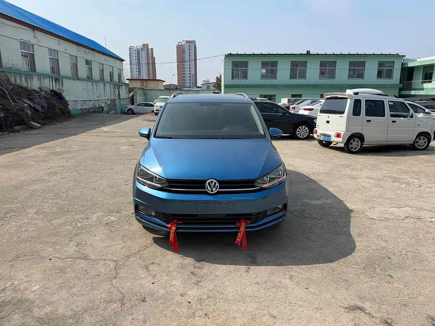 Volkswagen Touran 2021 Touran L 280TSI DSG Trend Edition 7-seater фото 2