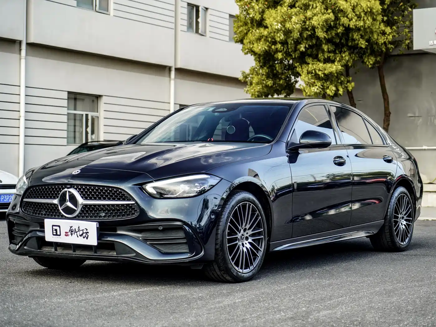 Mercedes-Benz C-Class 2023 Facelift C 200 L Sport Edition фото 2