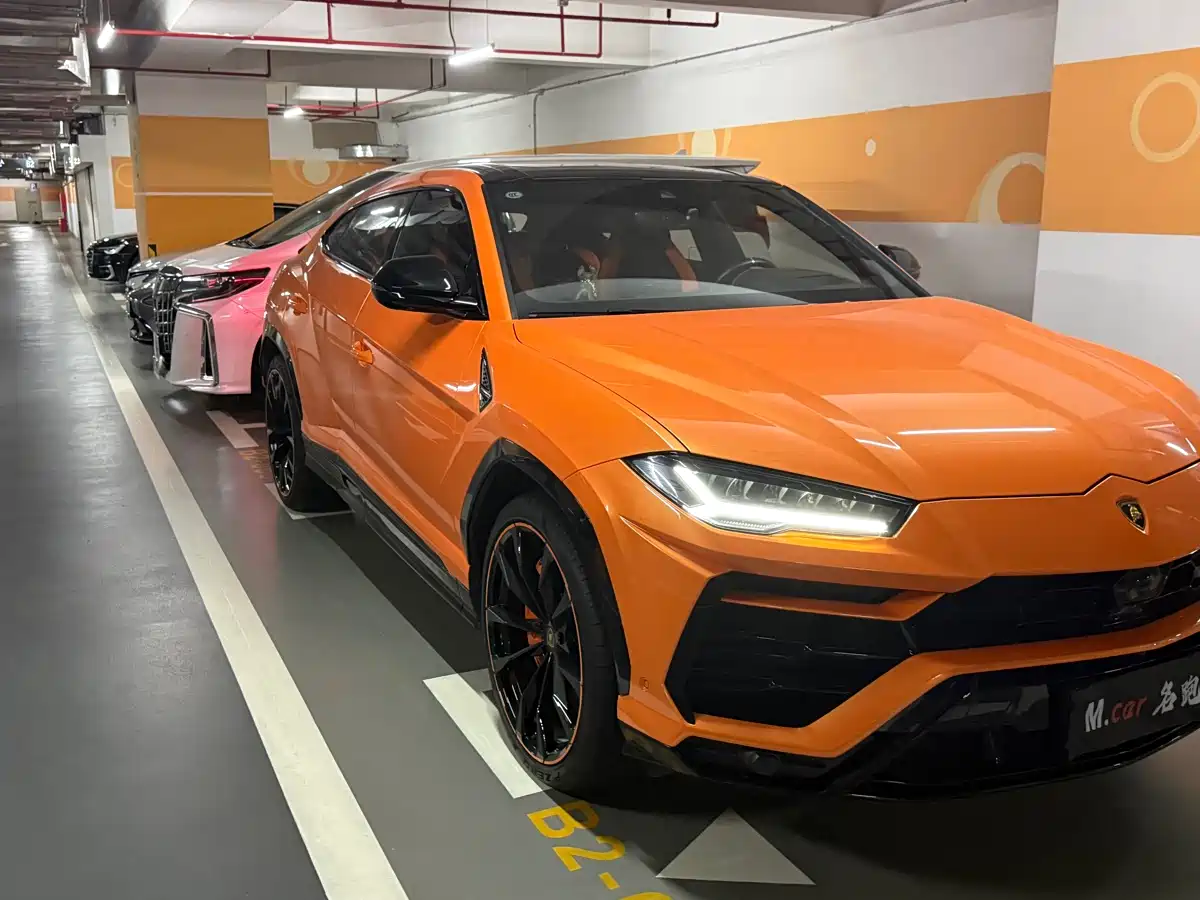 Lamborghini Urus 2023 2021 4.0T V8