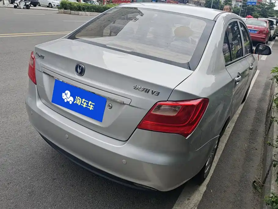 Changan Yuexiang V3 2015 2012 1.3L Manual Comfort (China V)