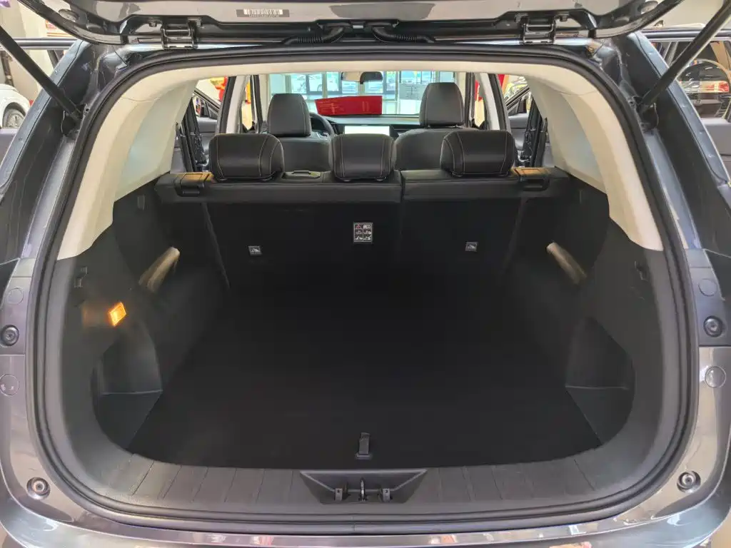 Photo 18 - Changan Oshan X7 PLUS