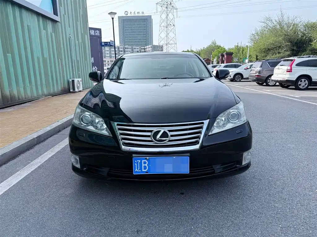 Lexus ES 2010 240 Luxury Edition фото 2