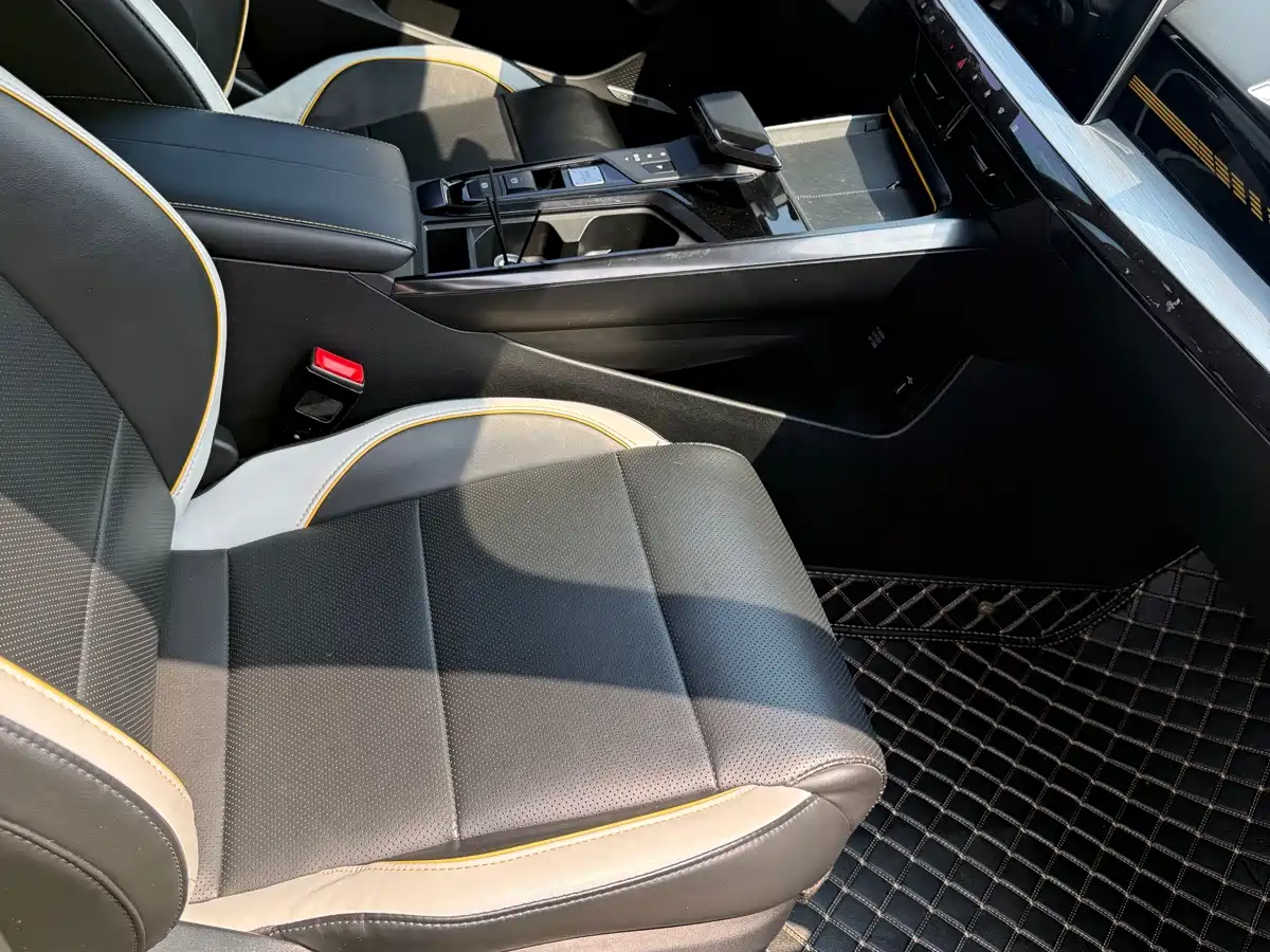 MG MG5 Scorpio 2022 2022 1.5T Trophy Sports Flagship