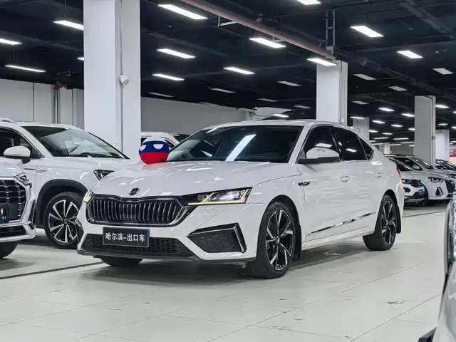 Škoda Octavia 2022 PRO TSI280 Luxury Edition