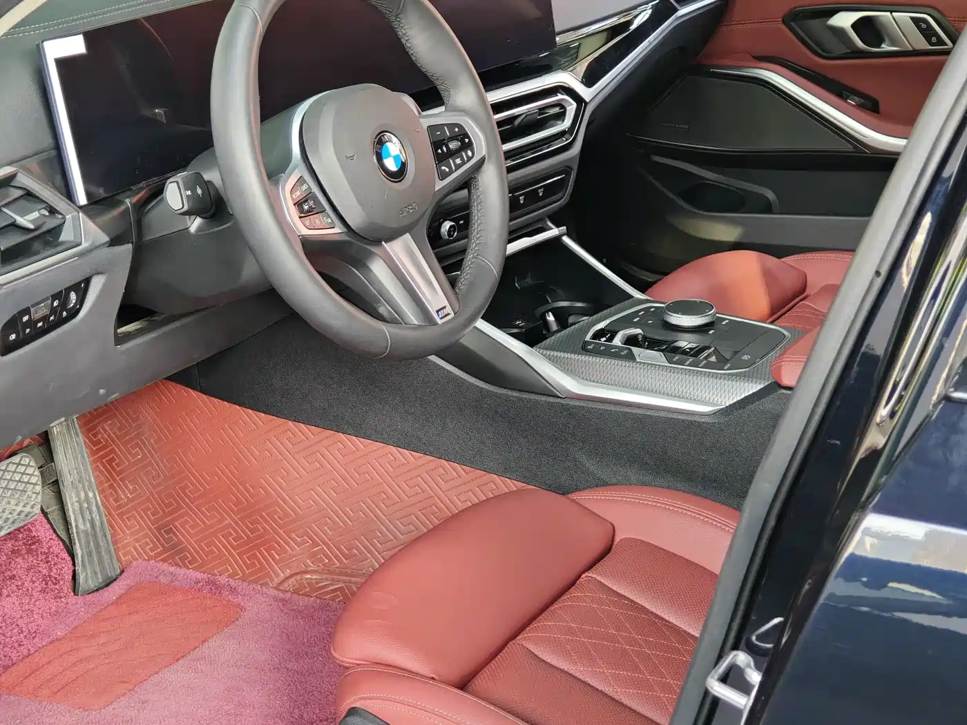 BMW 3 Series 2024 325Li M Sport Shadowline Package фото 3