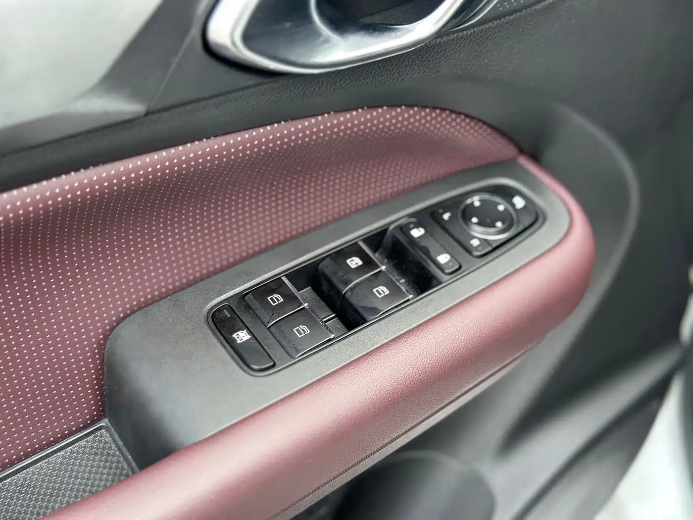 GAC TRUMPCHI TRUMPCHI M6