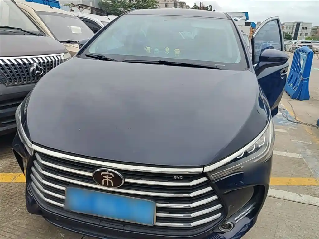 BYD Song MAX 2019 1.5T Manual Smart Connected Sunroof 6-seater China VI фото 3