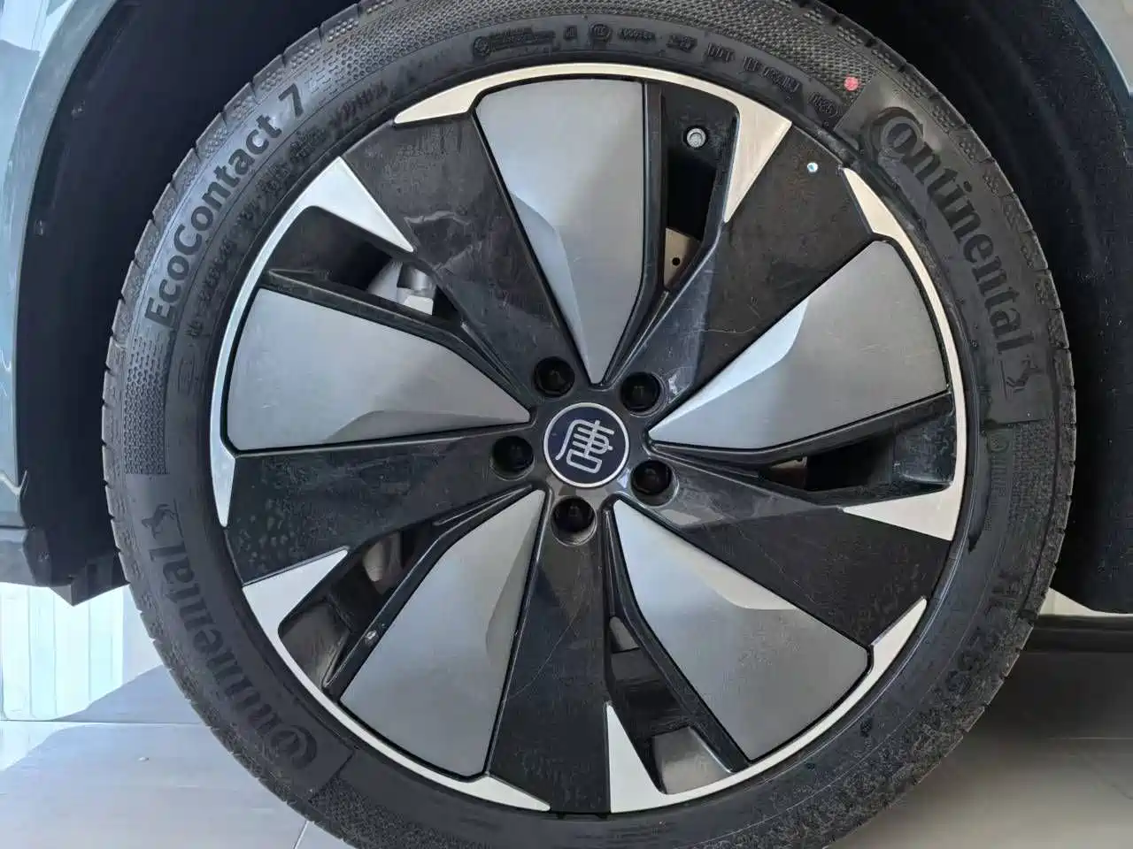 Фото 4 - BYD Tang L