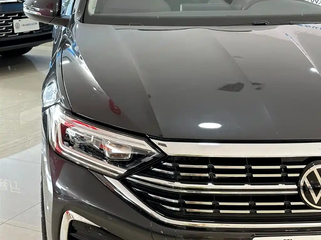 Volkswagen Sagitar 2025 300TSI DSG Surpass Edition фото 13