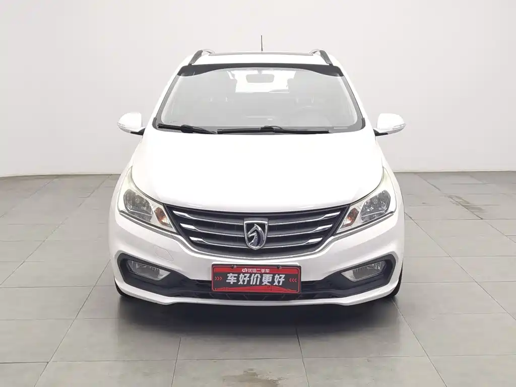 Фото 3 - Baojun 310