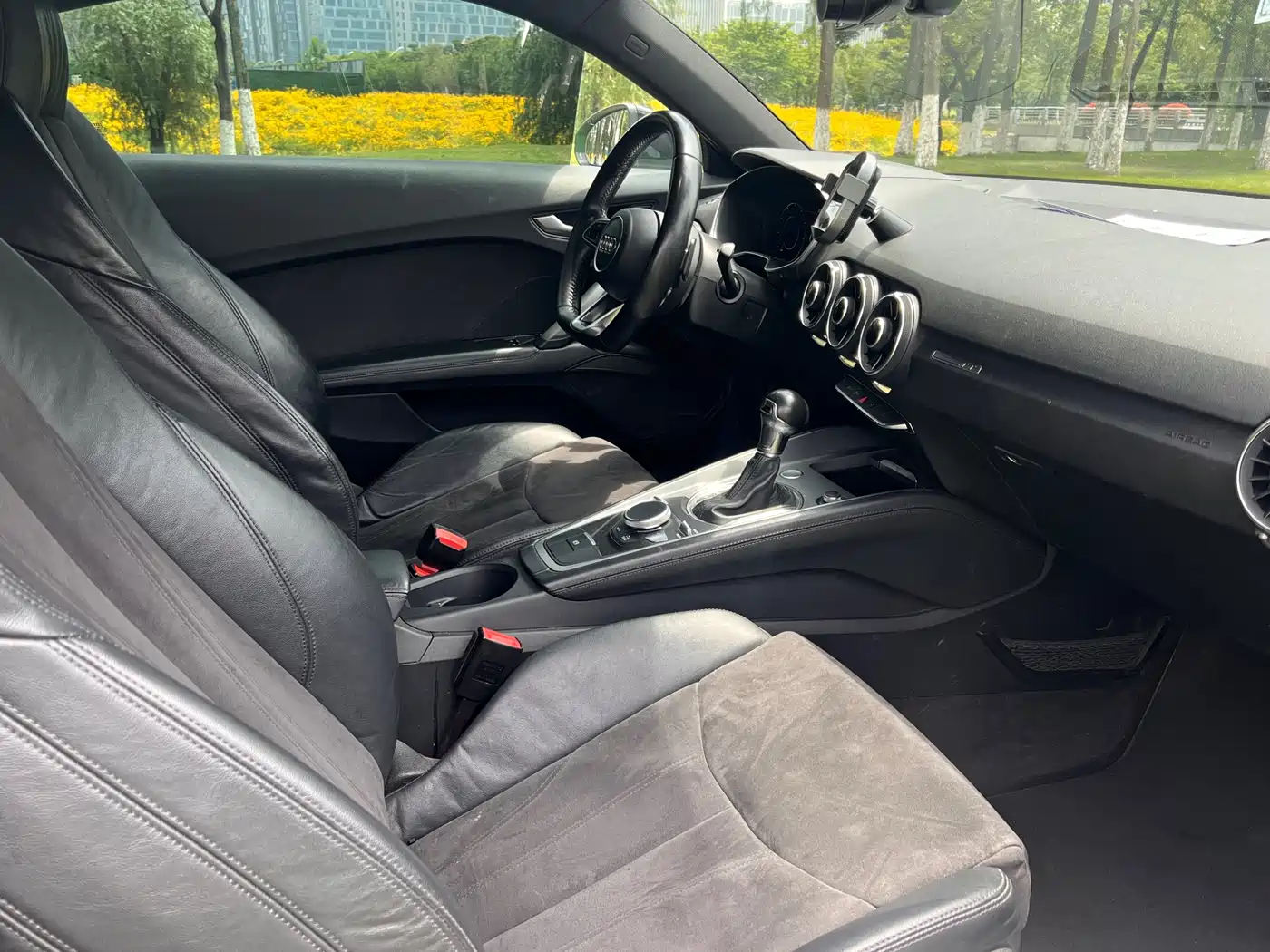 Audi TT 2015 TT Coupe 45 TFSI фото 4
